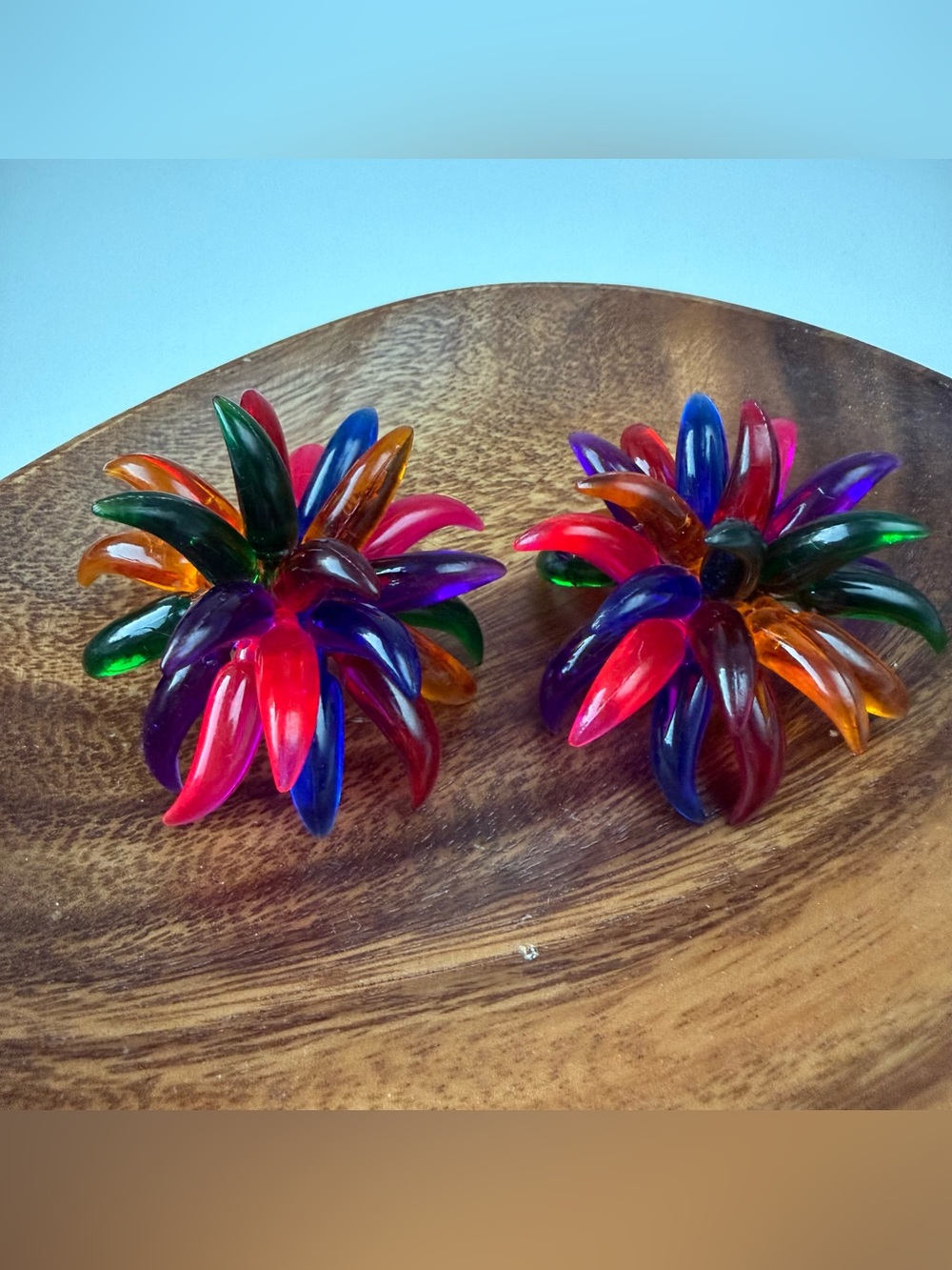 Colorful Multi-Point Floral Resin Clip-On Earrings β Bright Multi